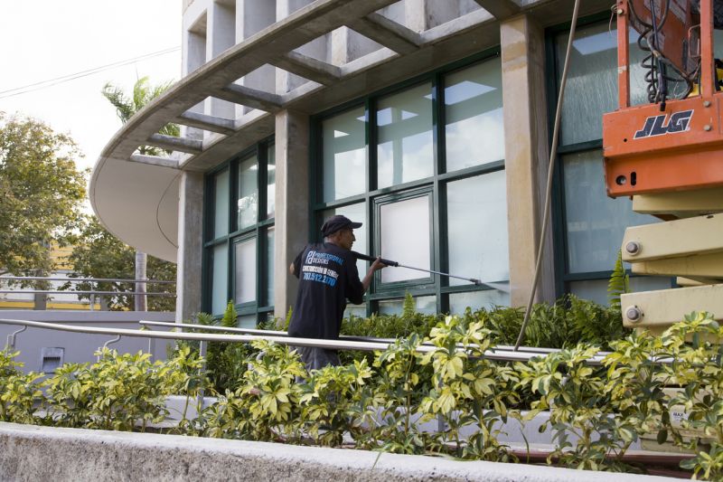 Soft Powerwashing Service